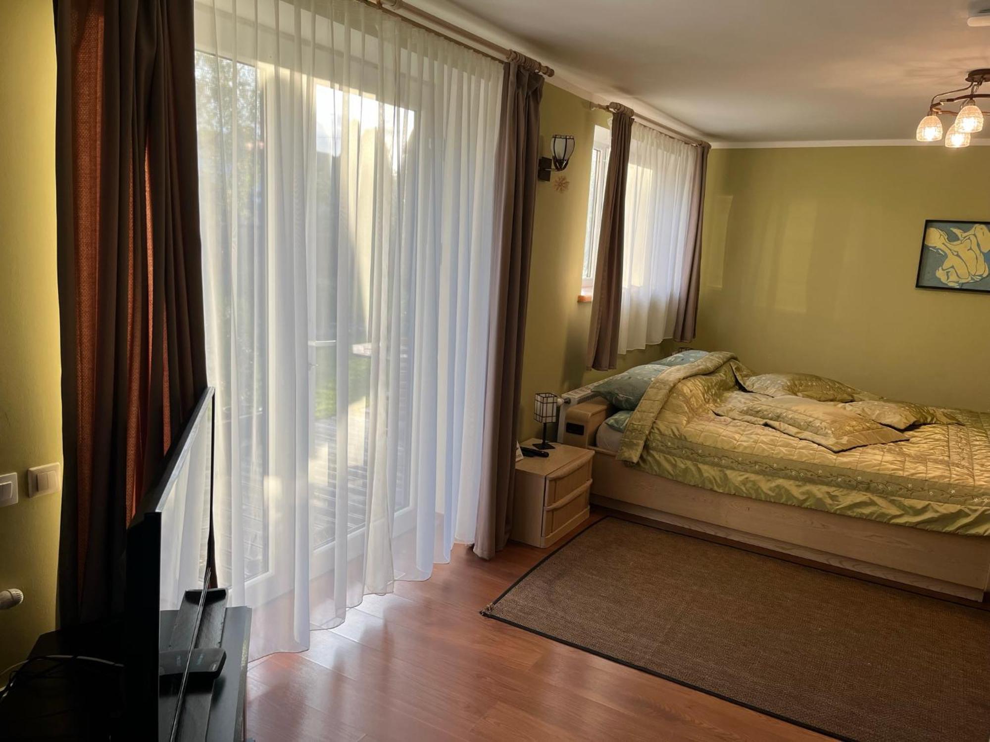Family House Apartments Salacgrīva 外观 照片