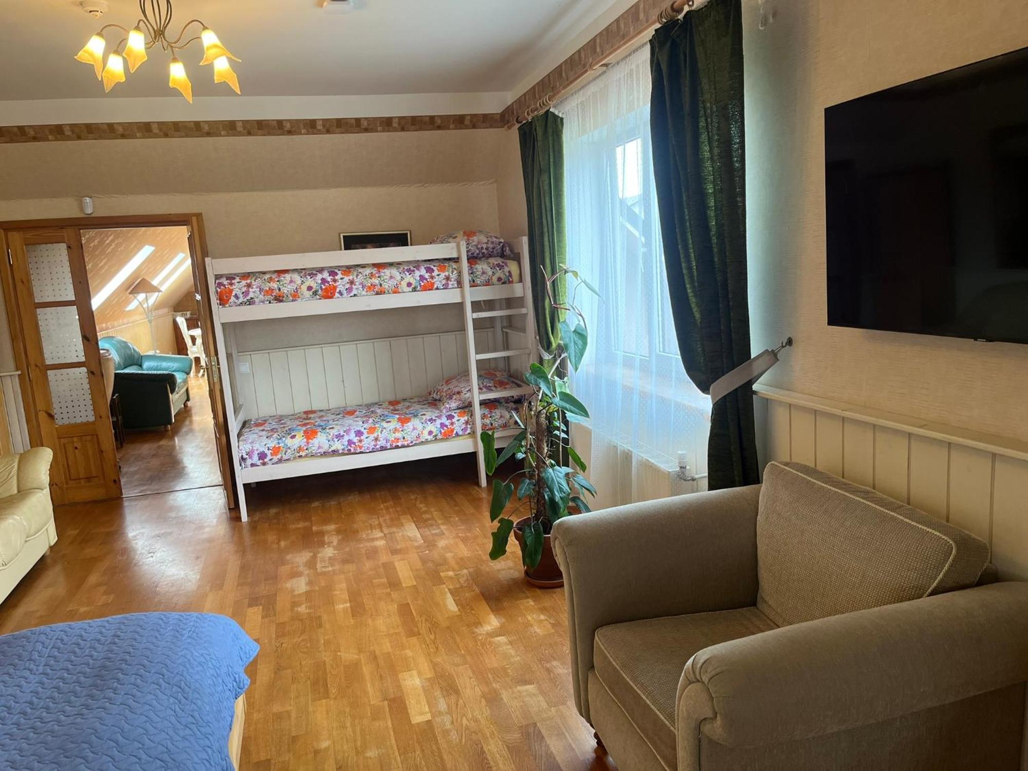 Family House Apartments Salacgrīva 外观 照片