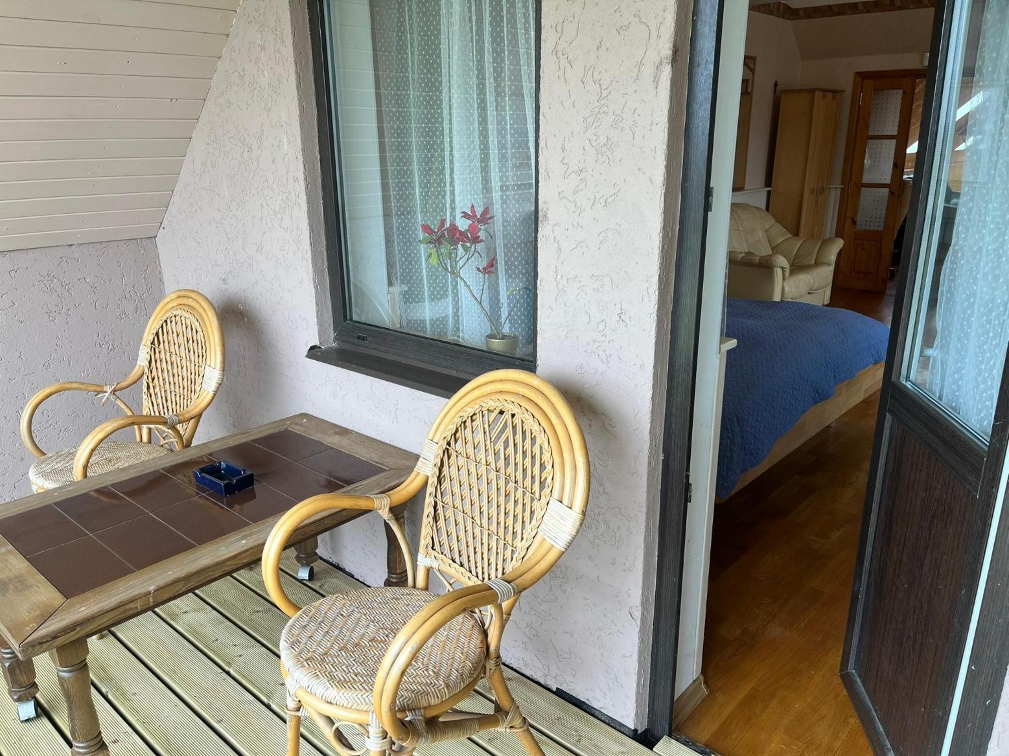 Family House Apartments Salacgrīva 外观 照片